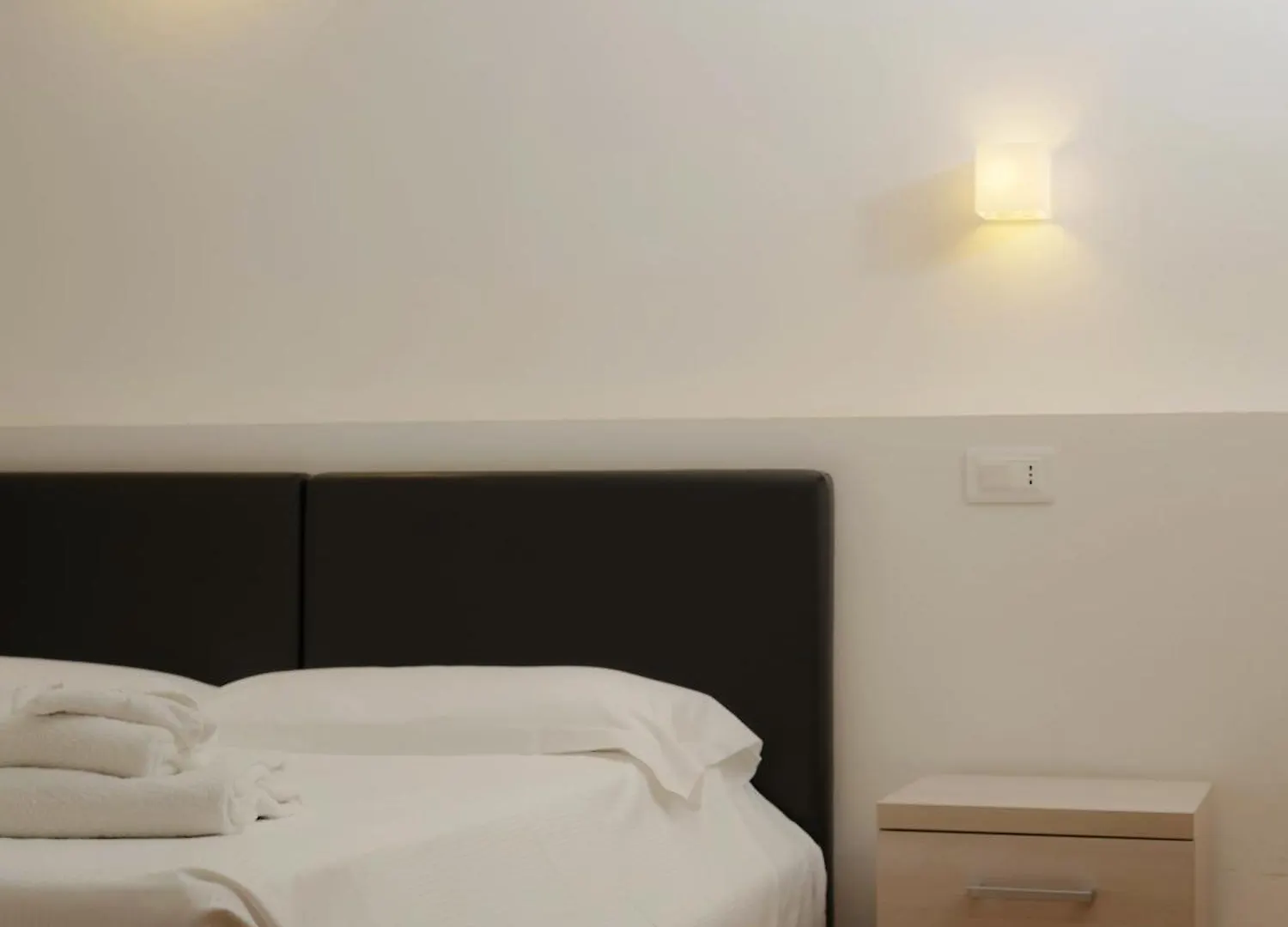 Hotel Arezzo Asc 3*,